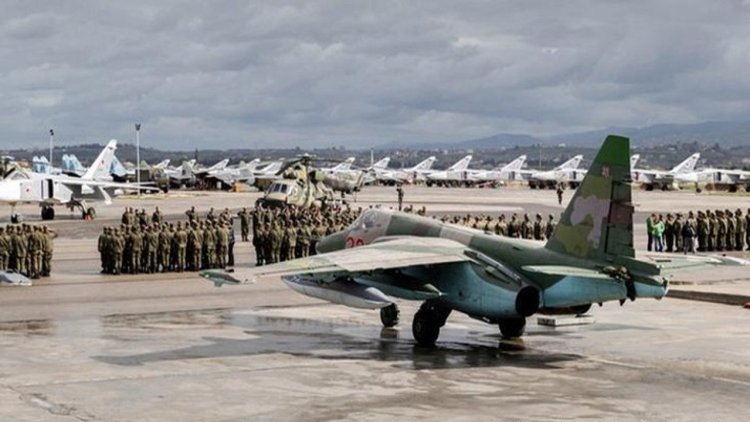 Rusya hava araçlarını Hmeymim Üssü'ne sevk etti!