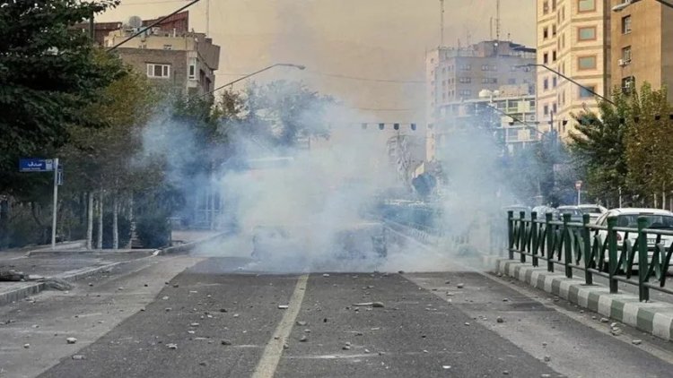 Rojhilat: Kürt kenti Şîno'da polis sokaklardan çekildi
