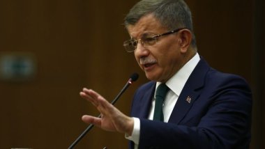 Davutoğlu: Amedspor'u hedef göstermek provokasyondur