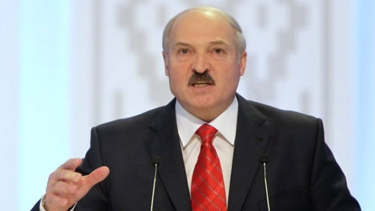  Lukaşenko'dan Batı'ya uyarı: Rusya'yı köşeye sıkıştırmayın