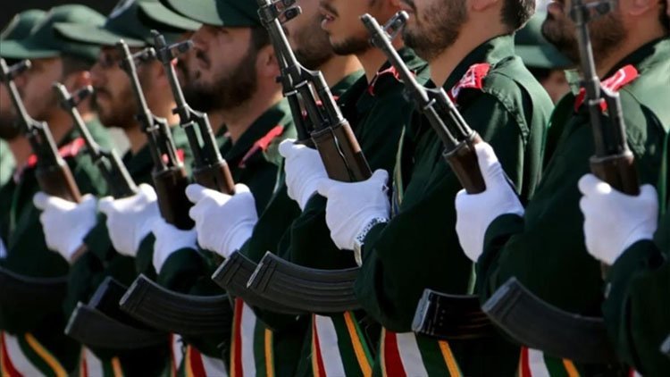 İran'ın Güneydoğusundaki silahlı saldırıda biri Albay iki asker öldürüldü