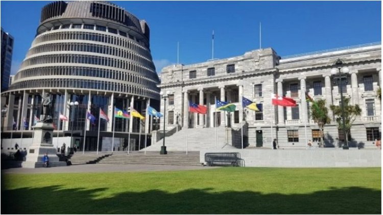 Yeni Zelanda'da hükümete 'İran Büyükelçisi’ni sınır dışı etme' çağrısı