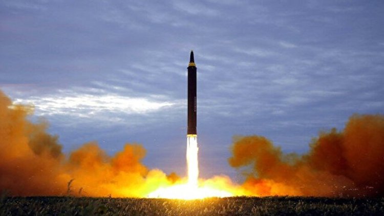 Kuzey Kore bir balistik füze daha fırlattı