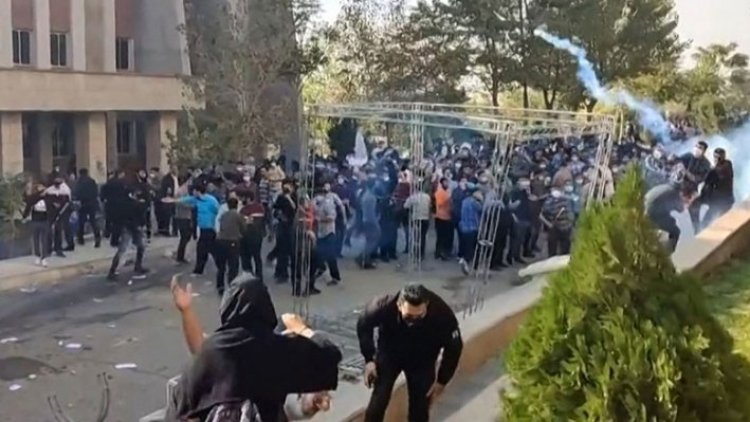 Belucistan'daki protestolarda Doğu Kürdistan’a destek sloganları