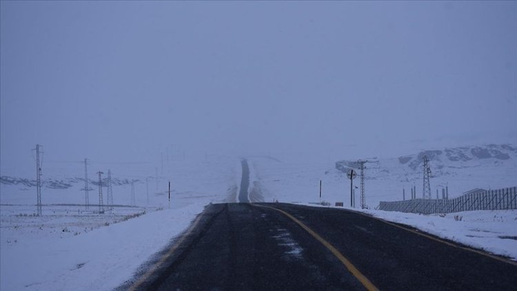 Kars'ta kar, Erzurum, Ardahan ve Ağrı'da soğuk hava etkili