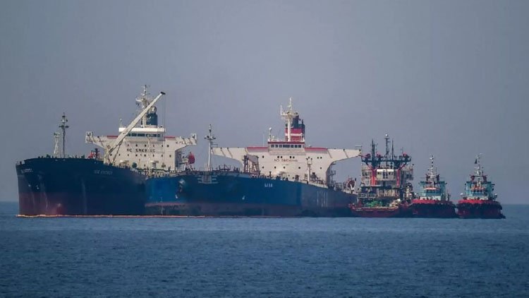 Rusya Dışişleri: Türkiye kıyılarındaki petrol gemisi bekleyişi yüzünden endişeliyiz