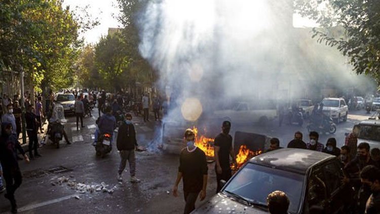 HRNA: İran’daki gösterilerde 481 kişi öldürüldü, 18 bin kişi tutuklandı
