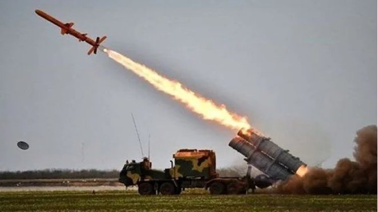 Ukrayna’ya ait S-300 füzesi Belarus’a düştü