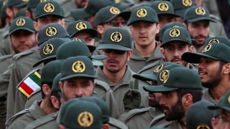 İran'da Devrim Muhafızı Ordusuna bağlı bir komutan öldürüldü