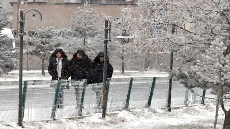 Dört kentte dondurucu soğuk: Sıcaklık eksi 21’e düştü