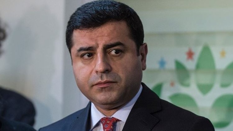 Demirtaş'tan, Erdoğan'ın adaylığına karşı YSK itirazı