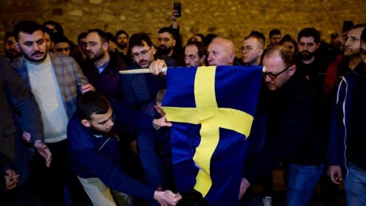 İsveç'ten, Türkiye'deki vatandaşlarına uyarı
