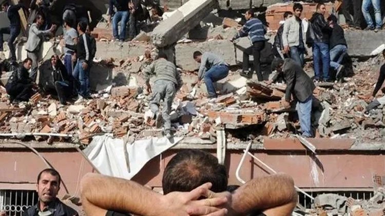 AFAD: Depremlerde can kaybı 7 bin 108 oldu