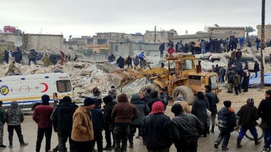Suriye ve Rojava'da can kaybı 2 bin 500'ü aştı Suriye ve Rojava'da can kaybı 2 bin 500'ü aştı