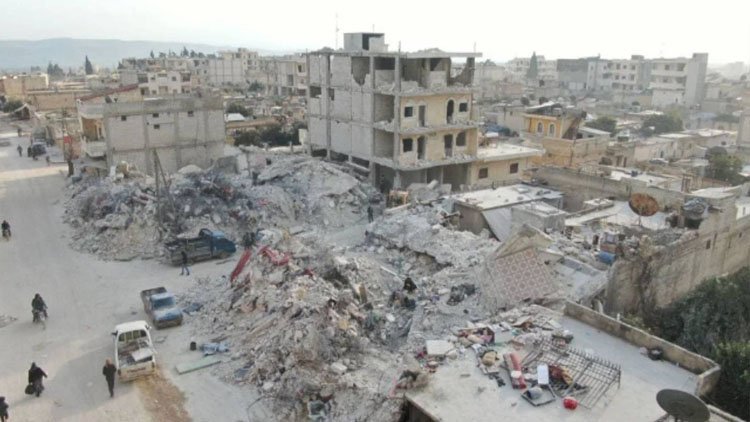 BM: Esad, Suriye'ye deprem yardımının hızlanması için iki sınır kapısı daha açmayı kabul etti