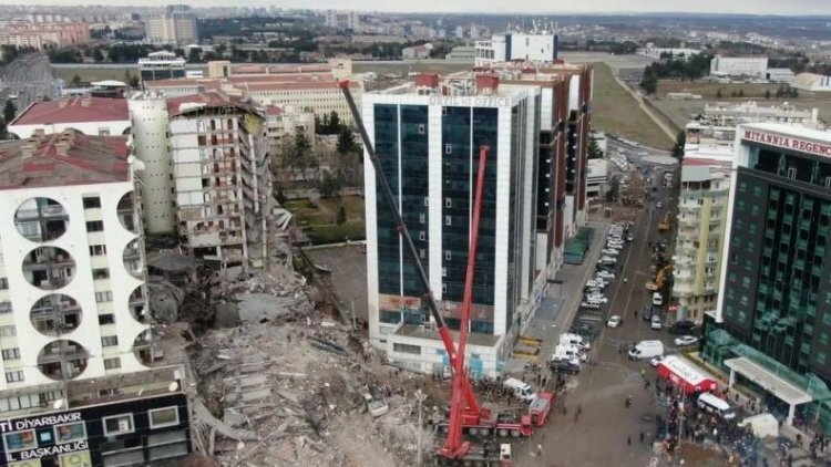 Diyarbakır'da deprem soruşturmasında 15 kişi tutuklandı