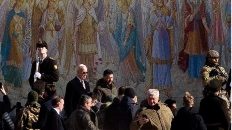 Savaşın yıl dönümünde Biden'dan Kiev'e sürpriz ziyaret