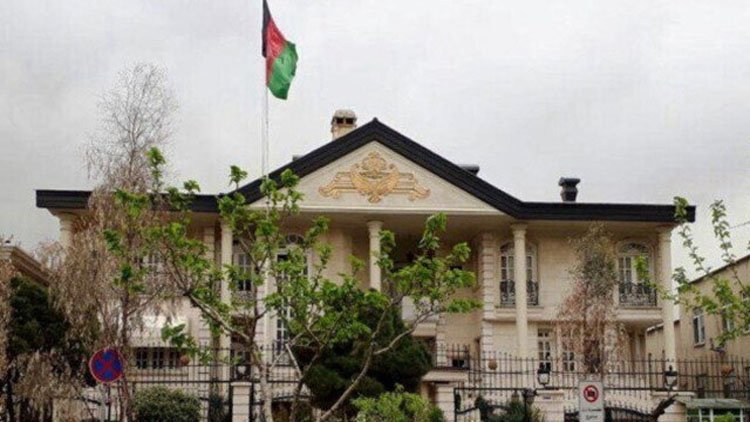 Afganistan'ın Tahran Büyükelçiliği Taliban'a devredildi