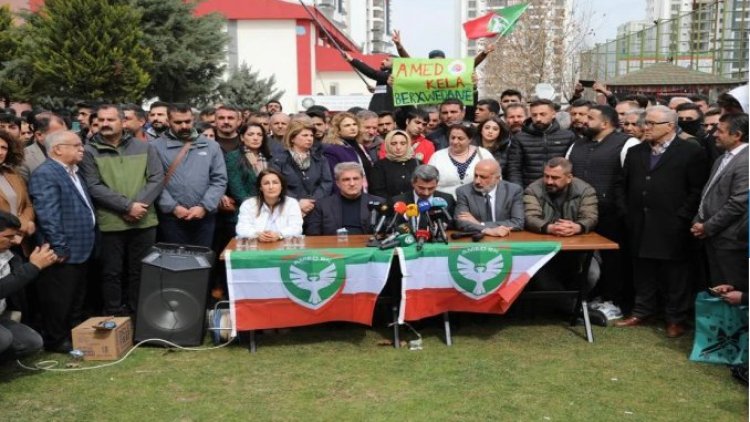 Diyarbakır'da 80 kurumdan Amedspor'a destek 