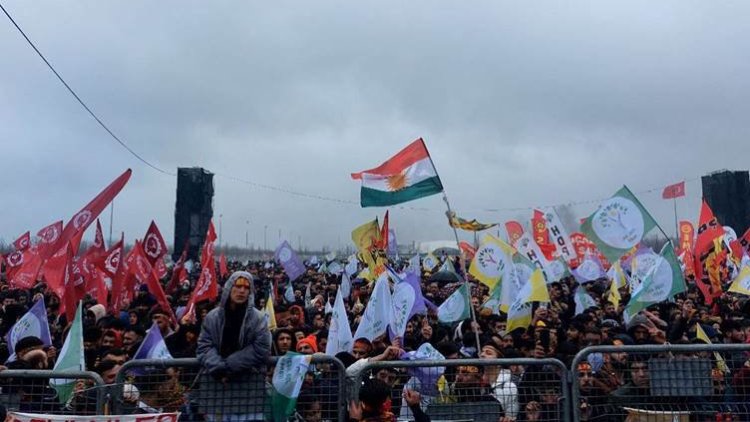 Kuzey Kürdistan ve Türkiye'de Newroz kutlamaları başladı