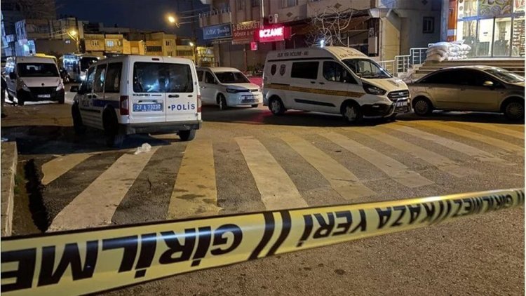 Antep'te silahlı çatışmada 1'i polis, 2 kişi  hayatını kaybetti