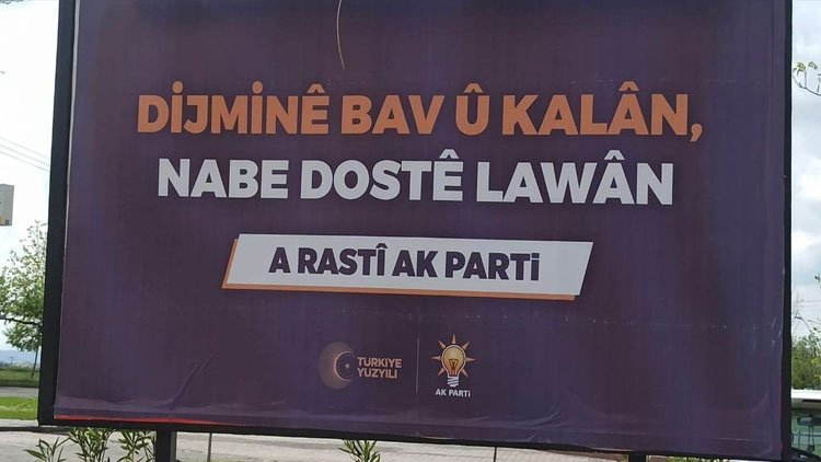 AK Parti'den Kürtçe atasözlü seçim pankartı