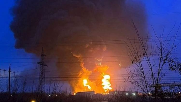 Rusya'da petrol rafinerisine SİHA saldırısı