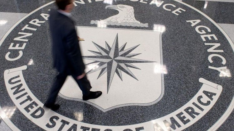 CIA, Rusları kendi ülkeleri hakkında casusluk yapmaya çağırdı