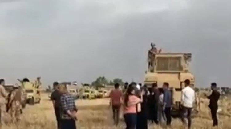 Irak güçleriyle Mahmur Kampı sakinleri karşı karşıya geldi