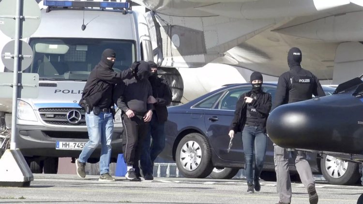 Almanya’da IŞİD operasyonu: 7 gözaltı