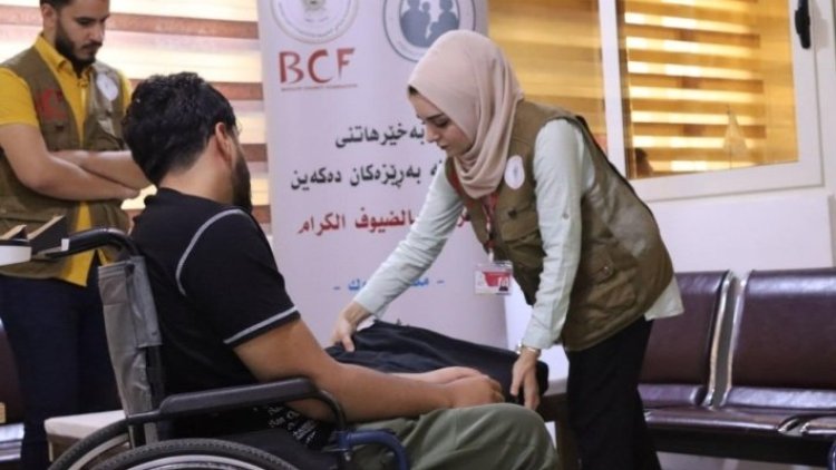 Barzani Yardım Vakfı Kerkük’te ihtiyaç sahiplerine tekerlekli sandalye dağıttı