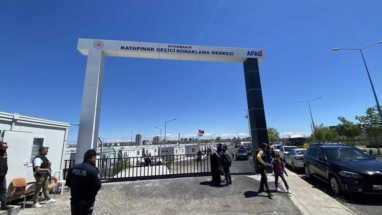 Diyarbakır’da konteyner kentte kalan 52 kişi yemekten zehirlendi