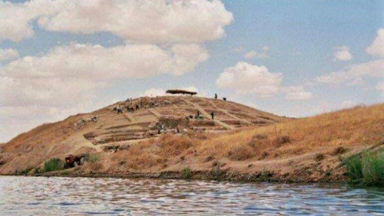Fırat Nehri'ne giren baba ve oğlu boğuldu, 4 kişi kurtarıldı