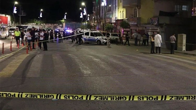 Urfa'da akraba kavgası: 1’i polis 3 kişi yaralandı
