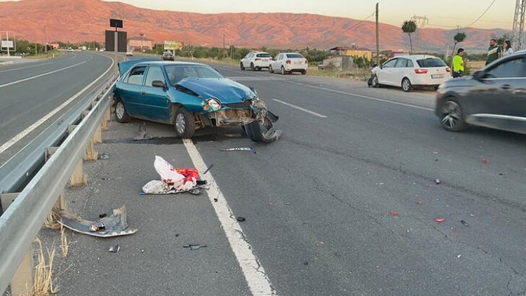 Elazığ'da kaza: 4 yaralı