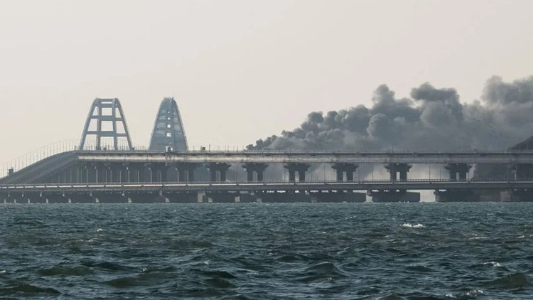 Kırım Köprüsü’nde patlama: Ölü ve yaralılar var