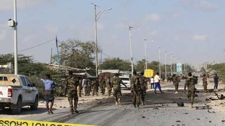 Somali'deki askeri üsse intihar saldırısı: 25 ölü, 60 yaralı