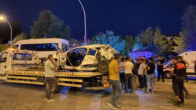 Diyarbakır’da zincirleme kaza: 2’si ağır 5 yaralı