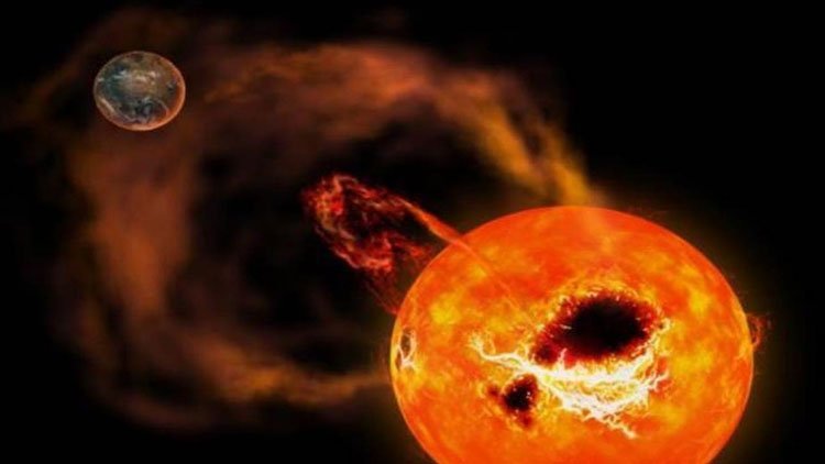 Güneş'te 20 Dünya büyüklüğünde patlama: İletişimi kesebilir