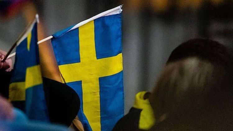 İsveç'ten 'Kuran'a saldırı' önlemleri: Sınır kontrolleri yoğunlaştı, polisin yetkisi artırıldı