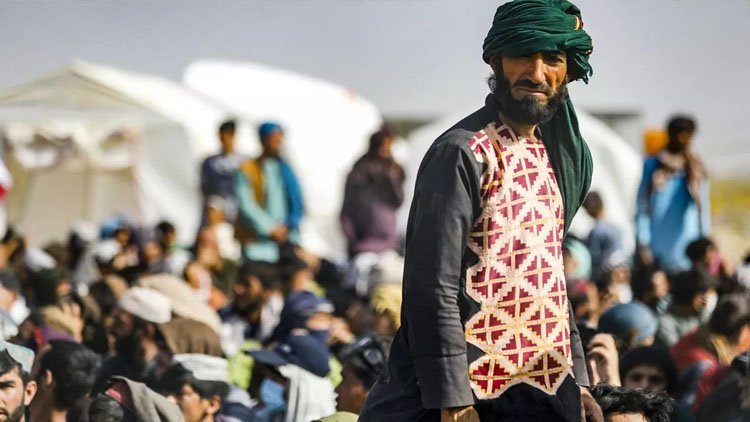 İran binlerce Afgan’ı sınır dışı etti