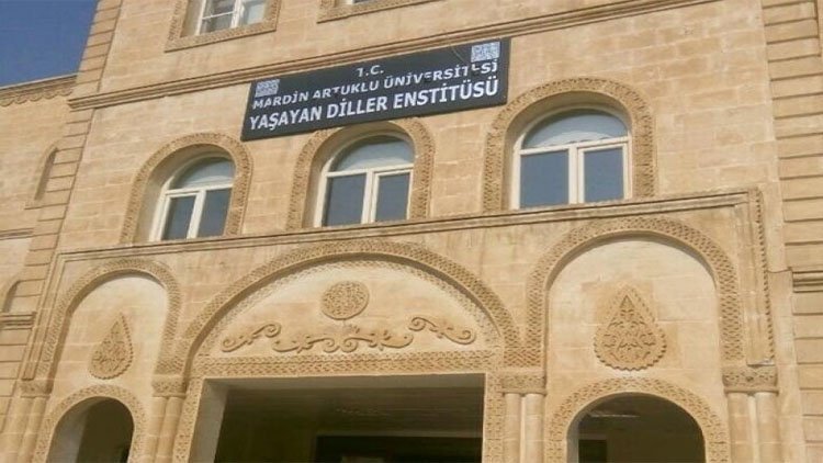 Artuklu Üniversitesi Kürtçe 128 doktora ve yüksek lisans öğrencisi alıyor