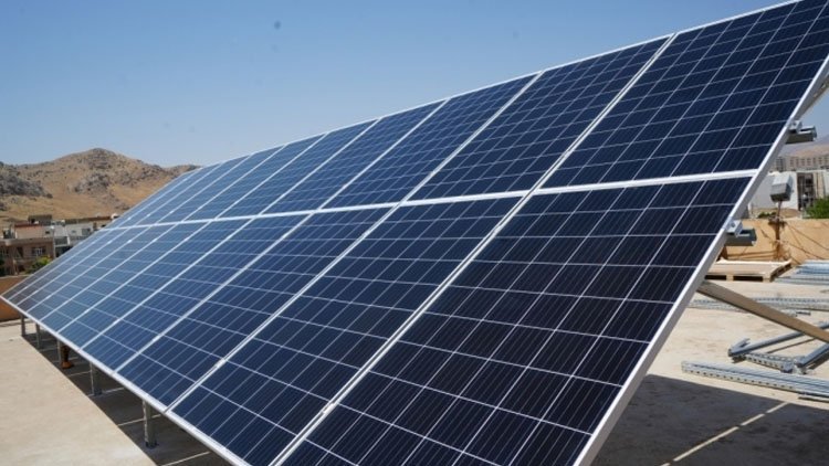 Raperin Bölgesi’nde elektrik üretimi için güneş enerjisi panelleri kuruluyor