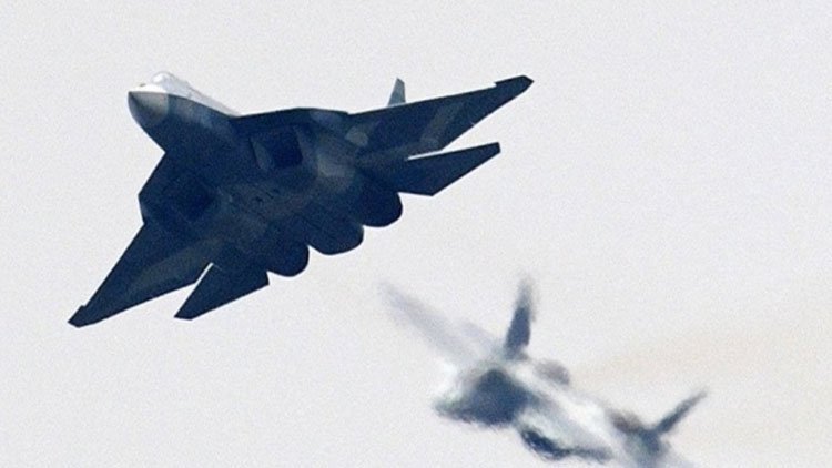 Suriye'de, Rusya'nın Su-35'leri ile ABD'nin F-35'leri arasında tehlikeli yakınlaşma