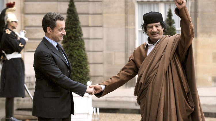 Sarkozy: Kaddafi'yi öldürme emrini ben vermedim