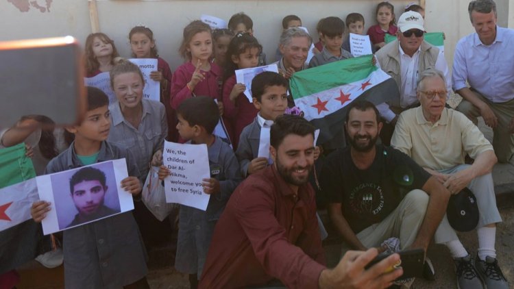 ABD Kongre üyelerinden Suriye'nin Azez kentine ziyaret