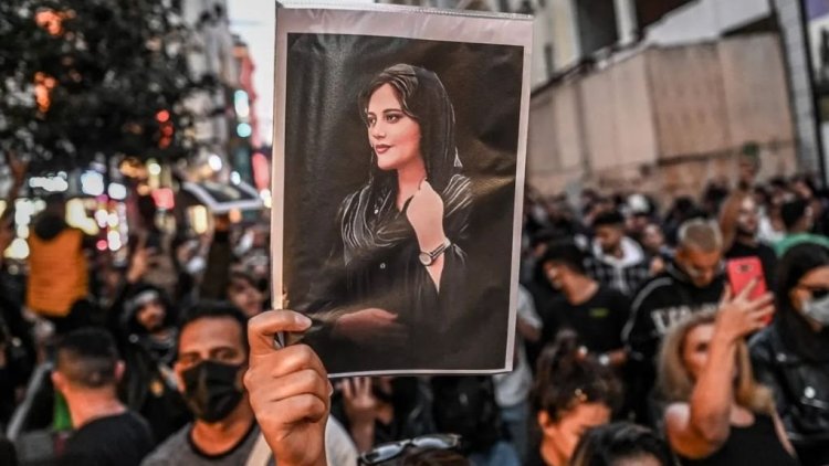 İran'da, Jina Emini’nin ölümünün yıldönümü öncesi güvenlik alarmı