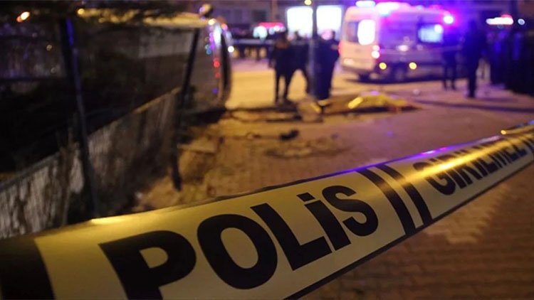 Diyarbakır’da bıçaklı kavga: 1 kişi hayatını kaybetti