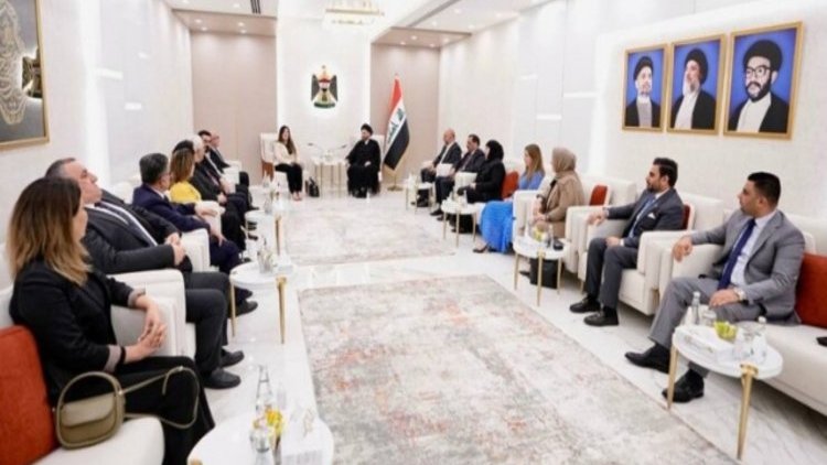 KDP heyeti Irak Ulusal Hikmet Hareketi lideri Ammar Hekim'i ziyaret etti