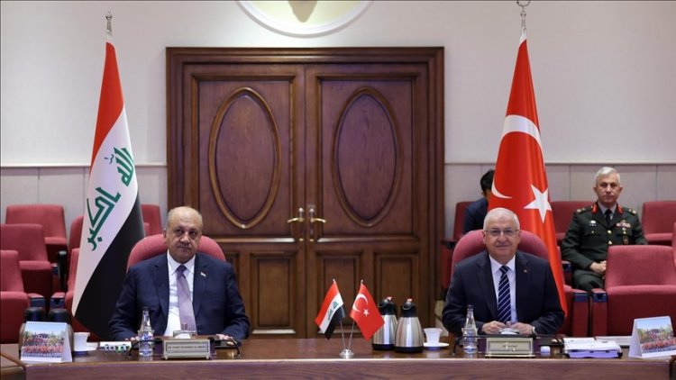 Irak Savunma Bakanı Abbasi ile Türkiye Milli Savunma Bakanı Güler görüştü